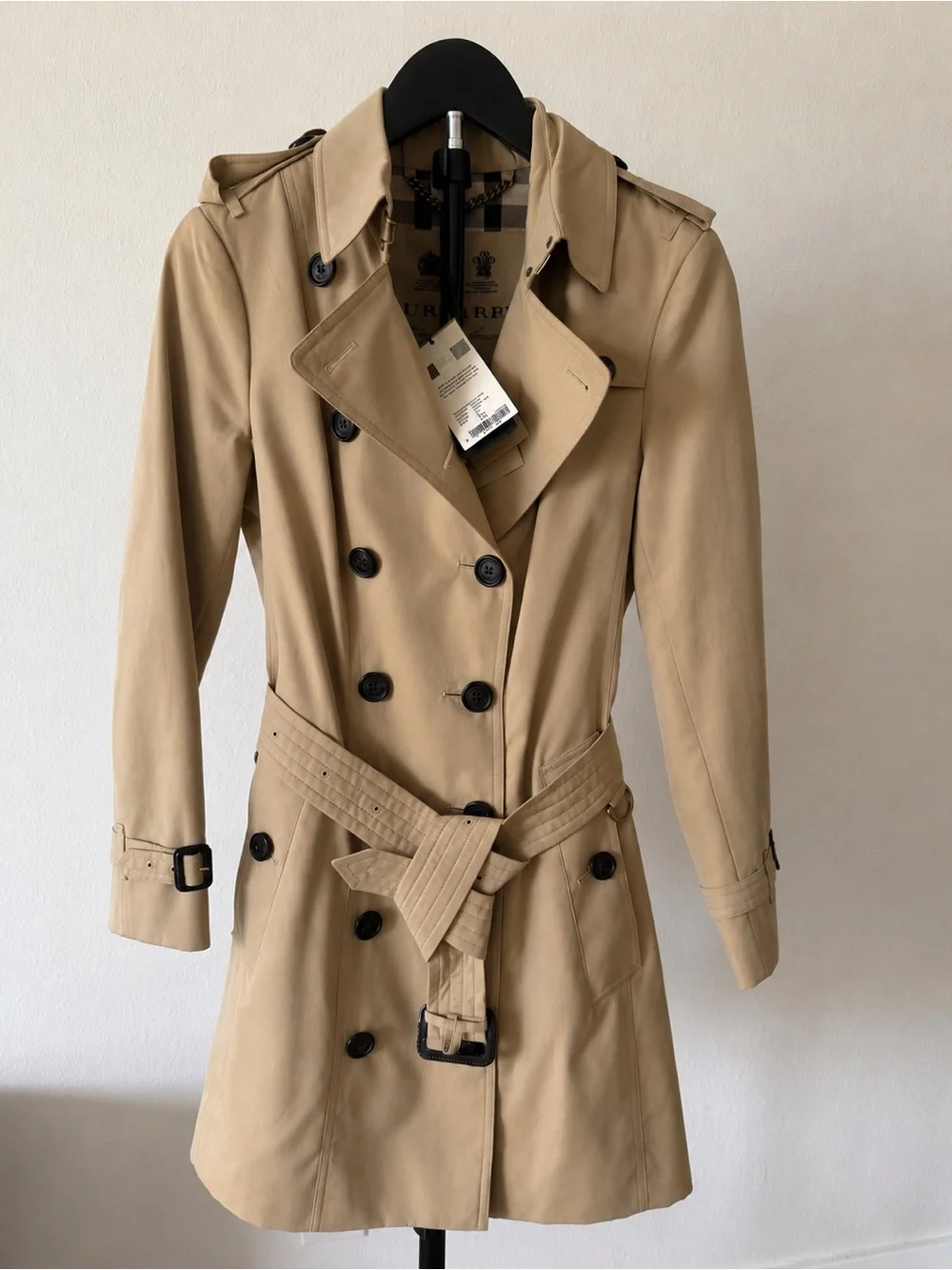 Burberry Khaki Double-Breasted medium length Trench Coat - Picture 3 of 6